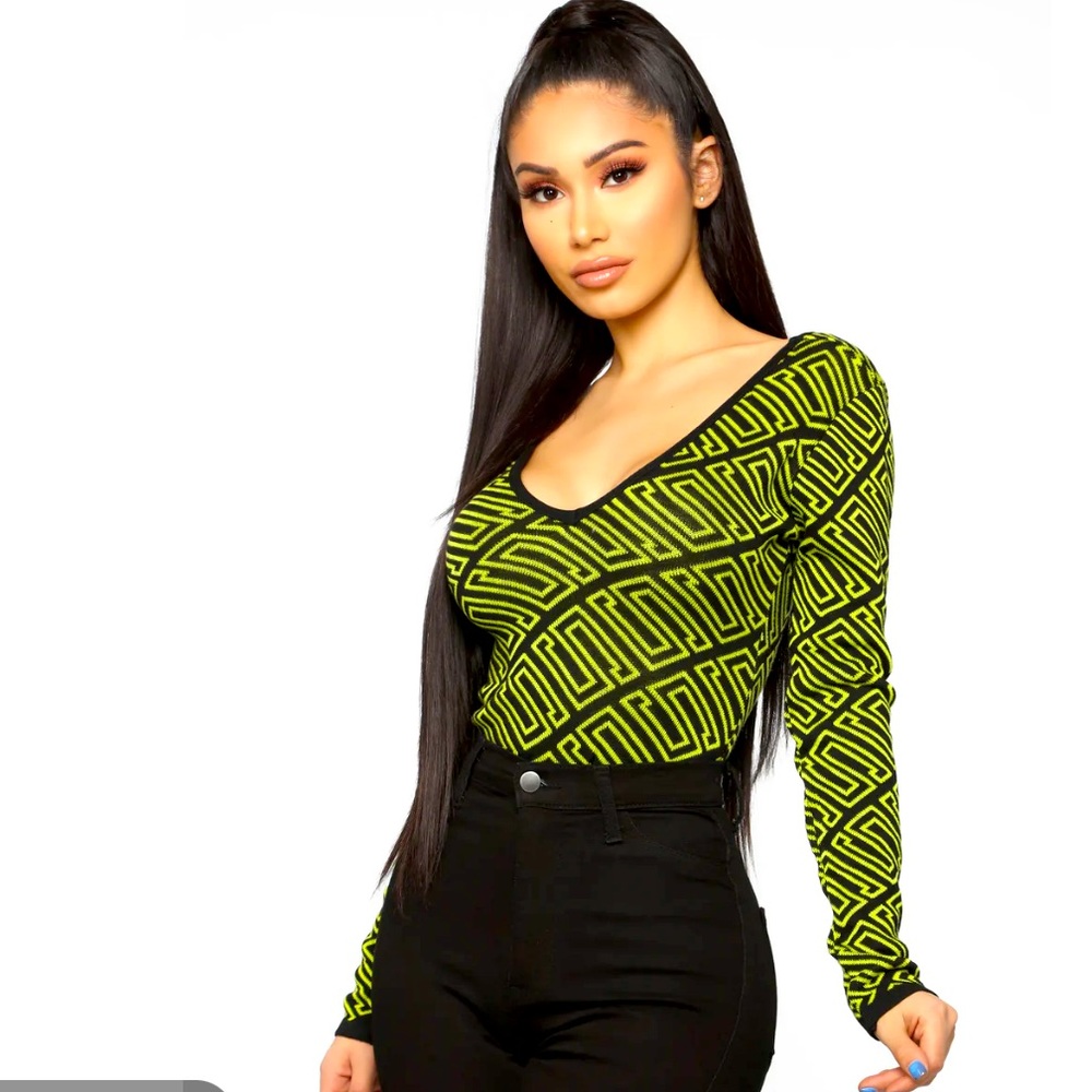 Fashion Nova Settle Down Bodysuit Medium